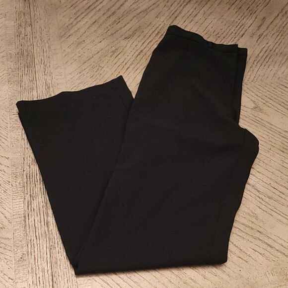 Black slacks by Esprit size 7/8 - Picture 7 of 7